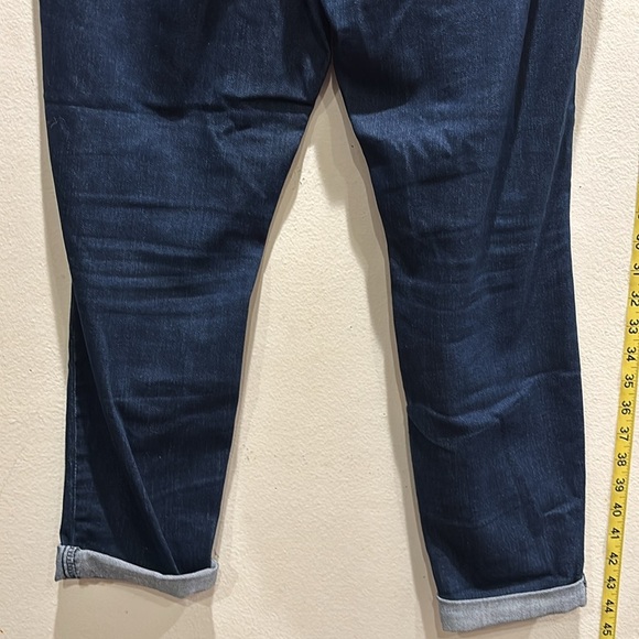 Universal Thread Dark Wash Ankle Jeans - Picture 3 of 5